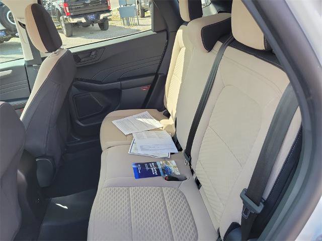 Certified 2022 Ford Escape SE w/ SE Sport Appearance Package image 9