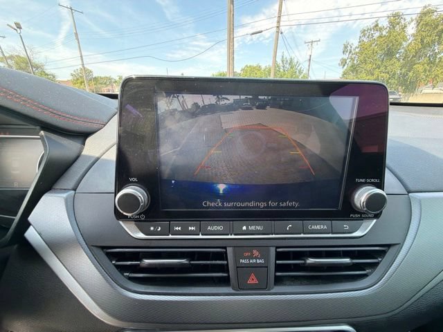 Used 2024 Nissan Altima 2.5 SR FWD image 23