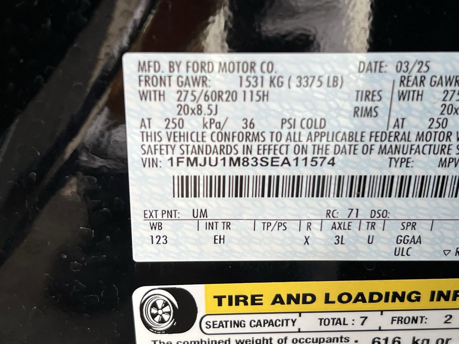 Certified 2025 Ford Expedition Platinum image 30