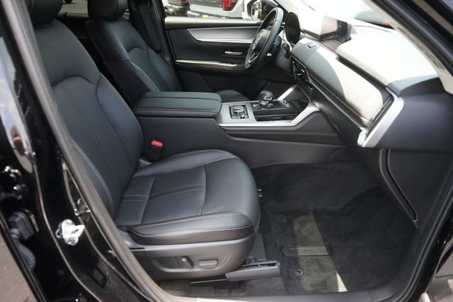 Used 2026 MAZDA CX-70 3.3 Turbo w/ Preferred Package AWD/4WD image 19