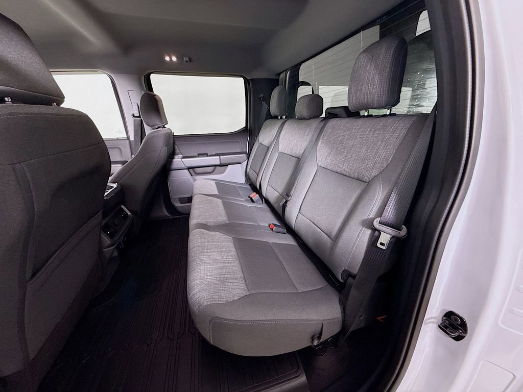 Certified 2021 Ford F150 XLT w/ Equipment Group 302A High image 24