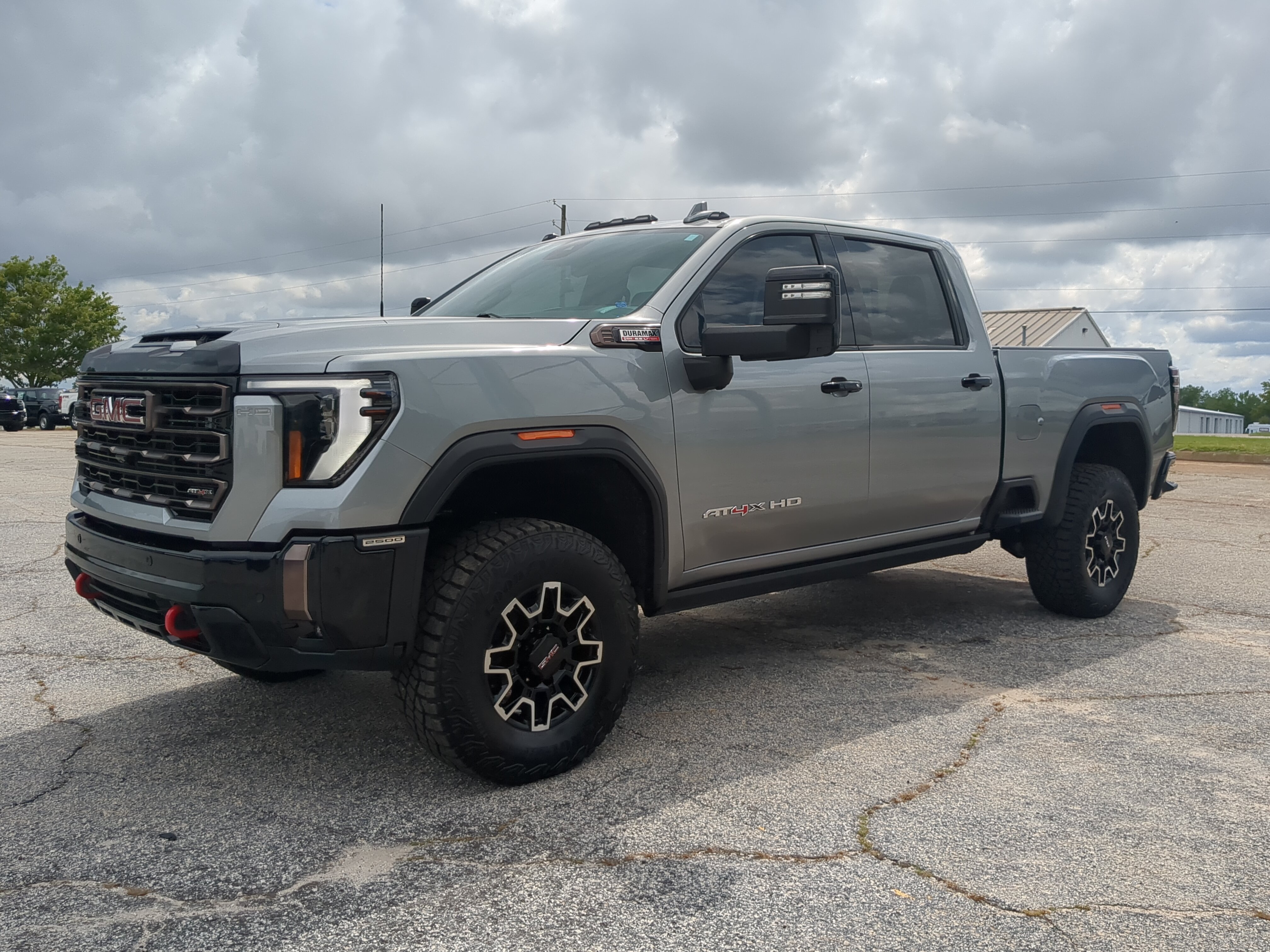 Used 2024 GMC Sierra 2500 AT4X AWD/4WD image 6
