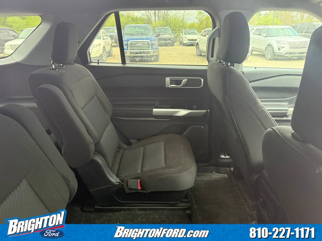 Certified 2024 Ford Explorer XLT AWD/4WD image 9