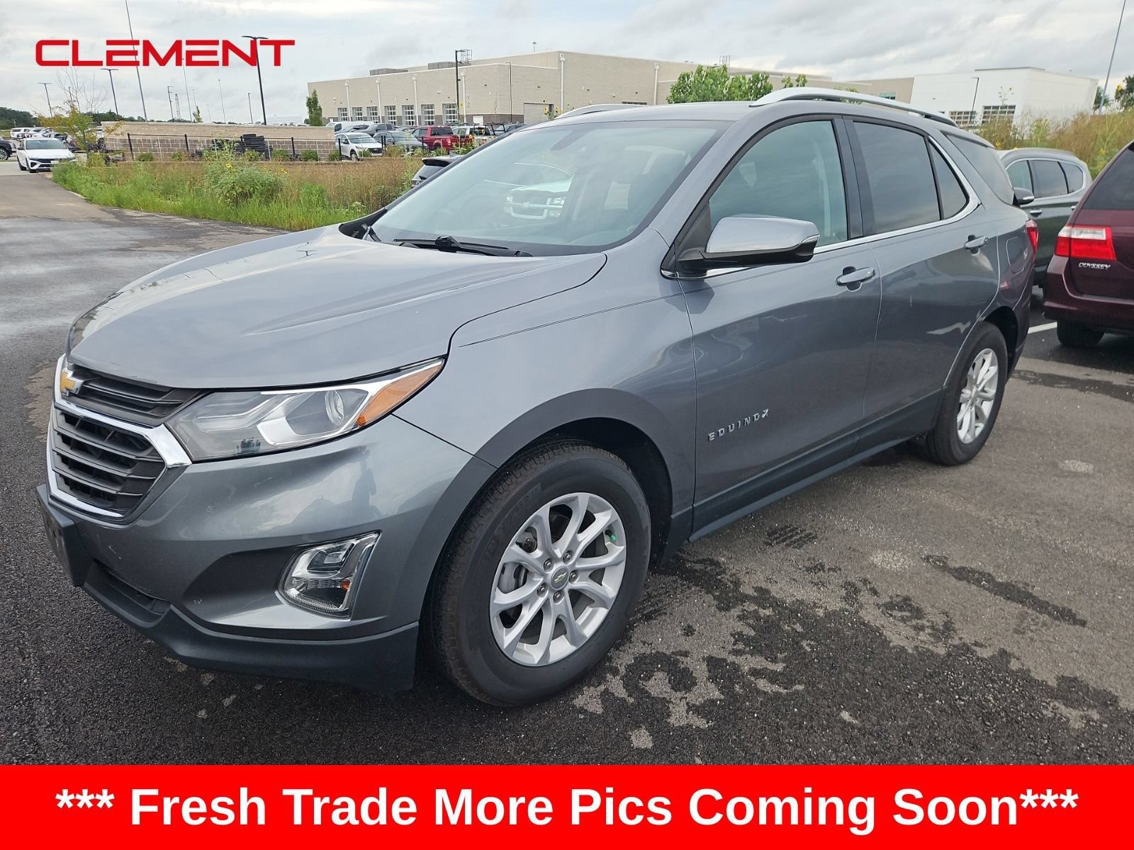 Used 2019 Chevrolet Equinox LT FWD image 2