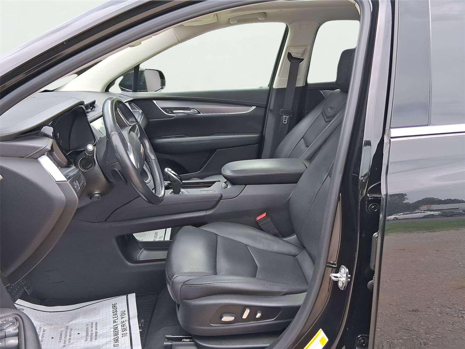 Used 2019 Cadillac XT5 Premium Luxury w/ Driver Assist Package FWD image 15
