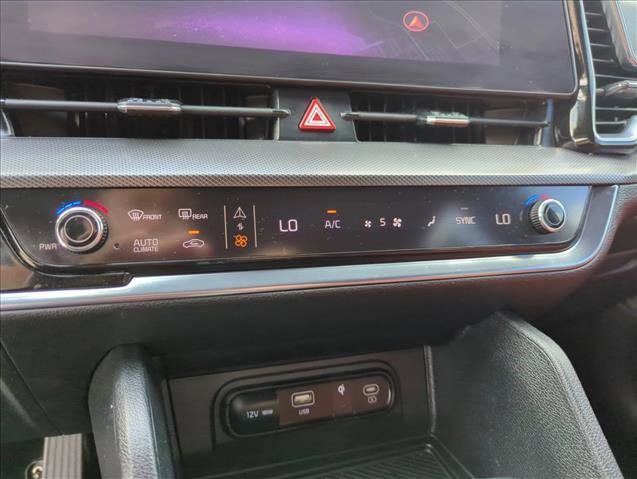 Used 2025 Kia Sportage SX FWD image 12