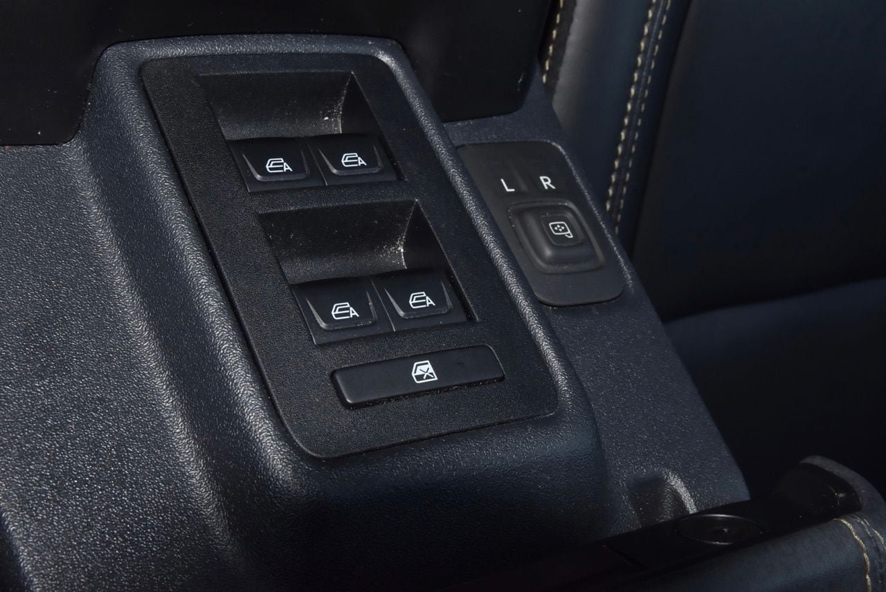Certified 2025 Ford Bronco Badlands AWD/4WD image 35