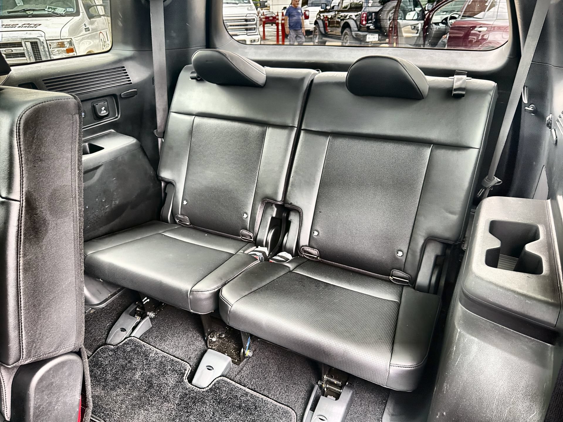 Used 2025 Hyundai Santa Fe Limited FWD image 24