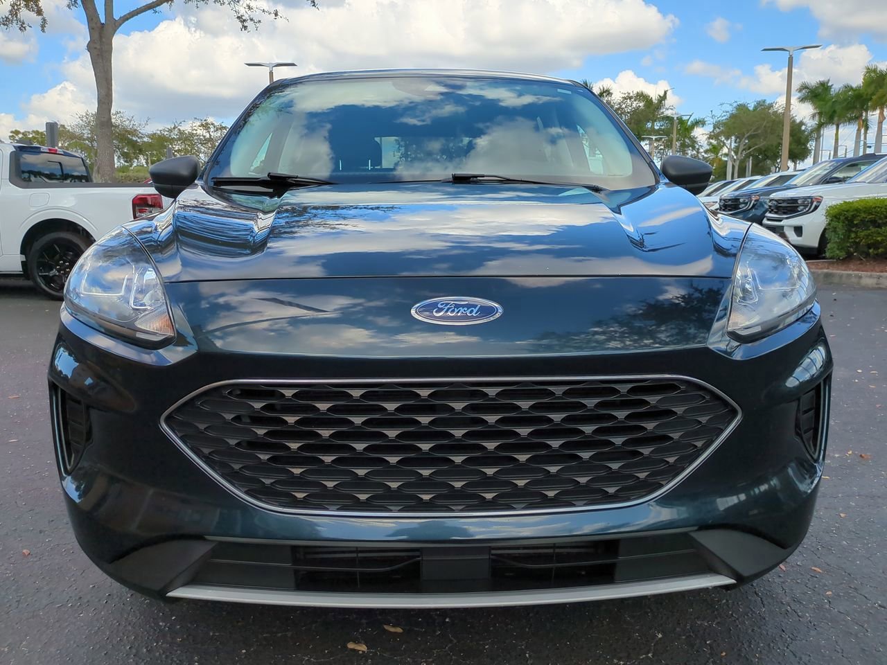 Certified 2022 Ford Escape SE image 9