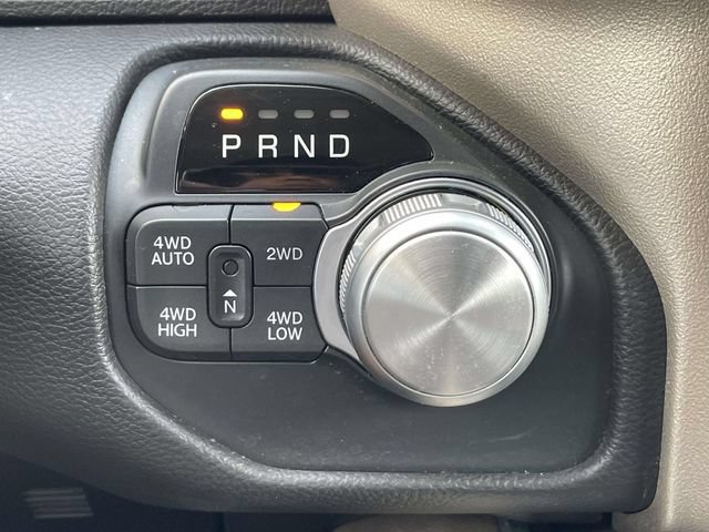 Used 2019 RAM 1500 Laramie AWD/4WD image 23