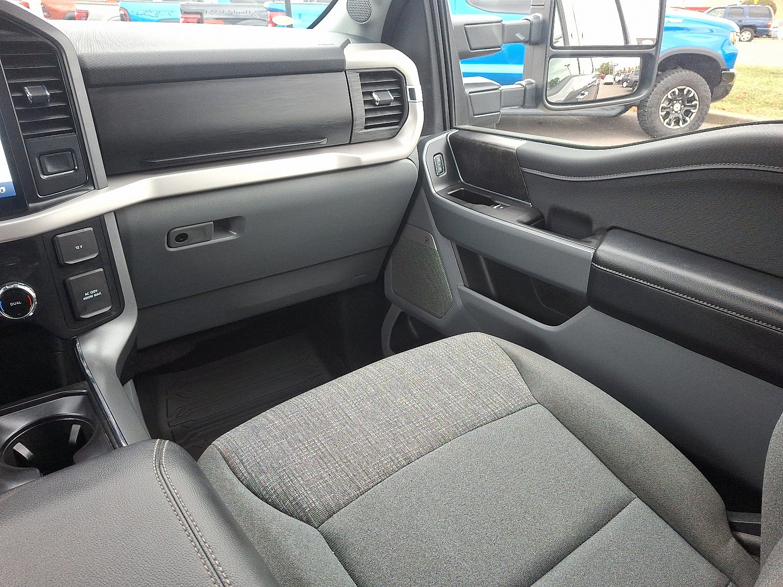 Certified 2022 Ford F150 XLT w/ Equipment Group 302A High image 16