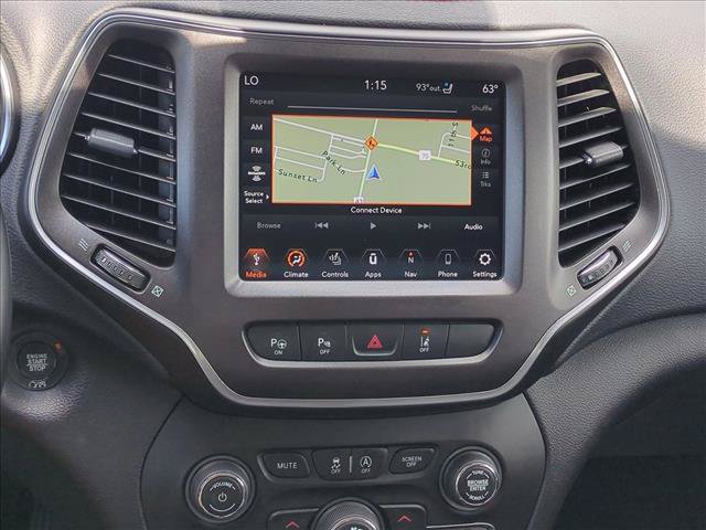 Used 2019 Jeep Cherokee Trailhawk AWD/4WD image 15