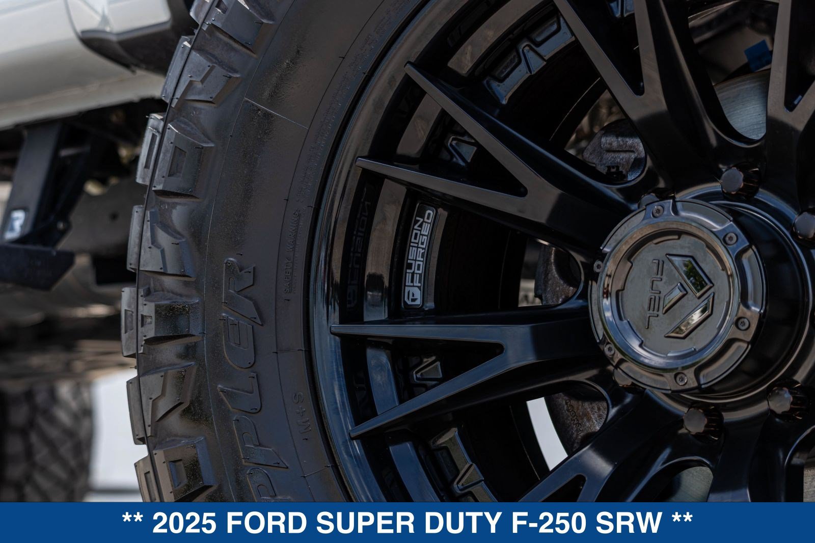 Certified 2025 Ford F250 Lariat w/ Lariat Ultimate Package AWD/4WD image 22