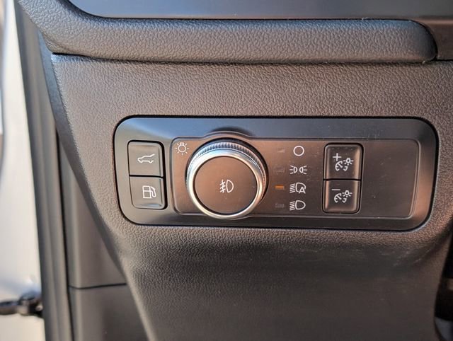 Certified 2020 Ford Escape Titanium image 25