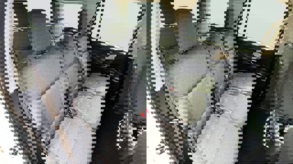 Certified 2025 Ford Expedition Active image 21