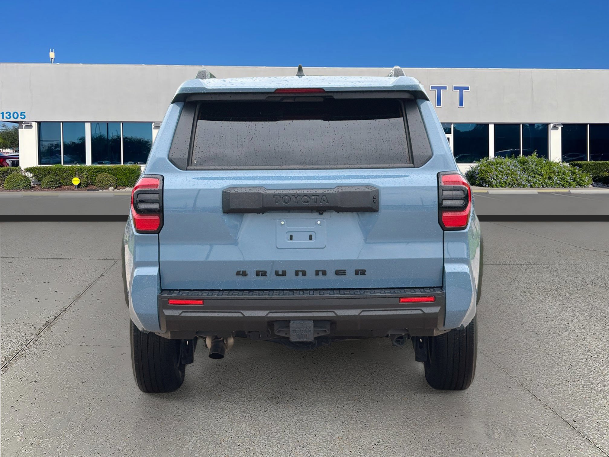 Used 2025 Toyota 4Runner SR5 AWD/4WD image 6