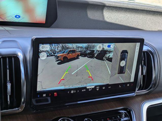 Certified 2025 Ford Expedition Max King Ranch image 22