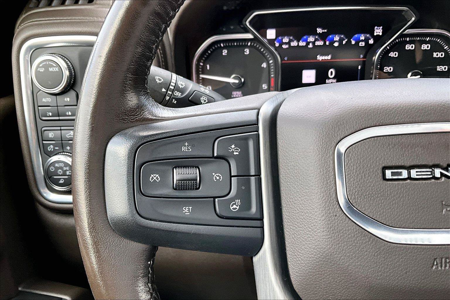 Used 2022 GMC Sierra 2500 Denali AWD/4WD image 20