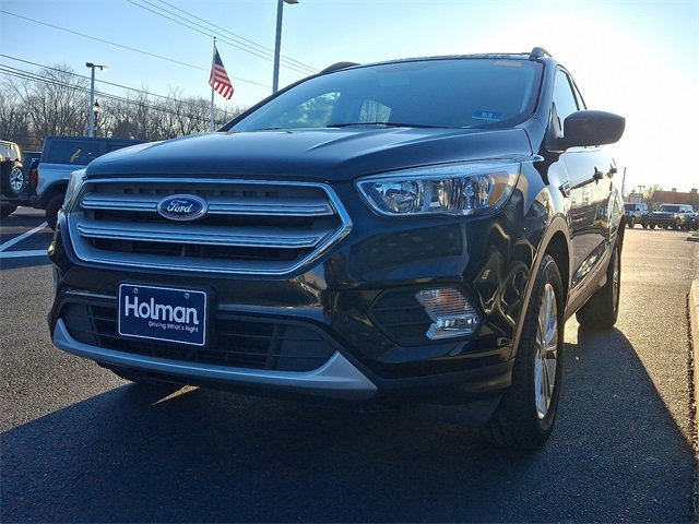 Certified 2018 Ford Escape SE image 4