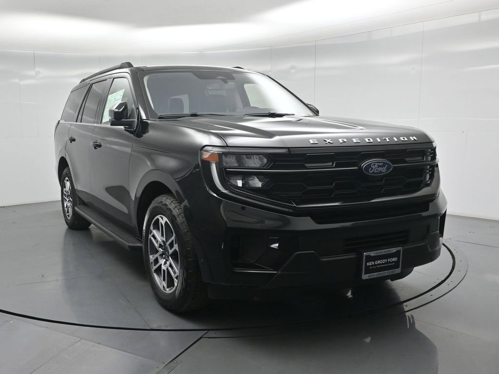 Certified 2025 Ford Expedition Active AWD/4WD image 26