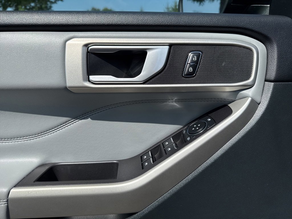 Certified 2023 Ford Explorer XLT w/ Equipment Group 202A image 20