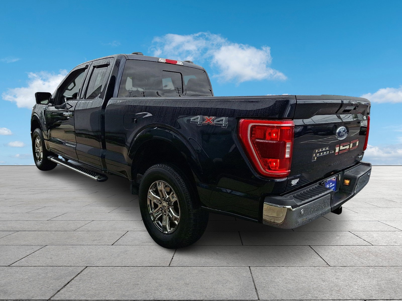 Certified 2023 Ford F150 XLT w/ Equipment Group 302A High AWD/4WD image 2