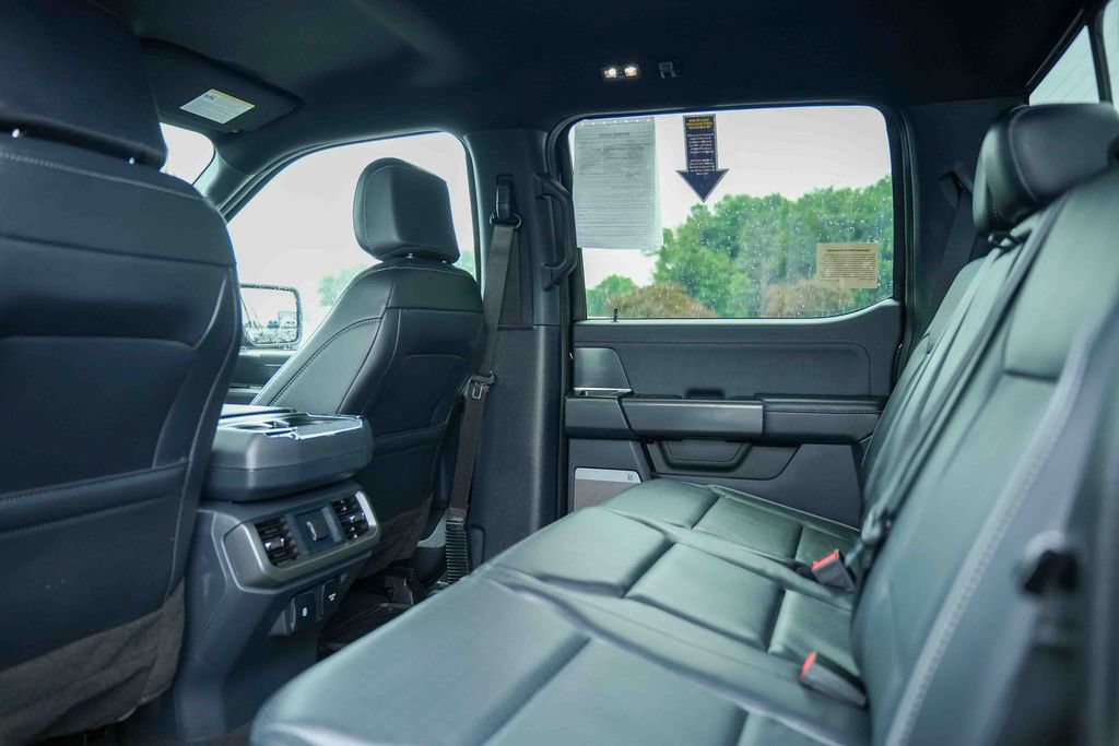 Certified 2024 Ford F150 Lariat AWD/4WD image 23