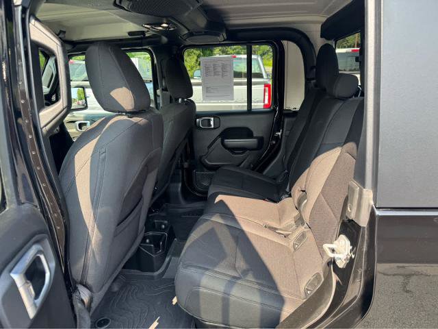 Used 2023 Jeep Gladiator Sport AWD/4WD image 11