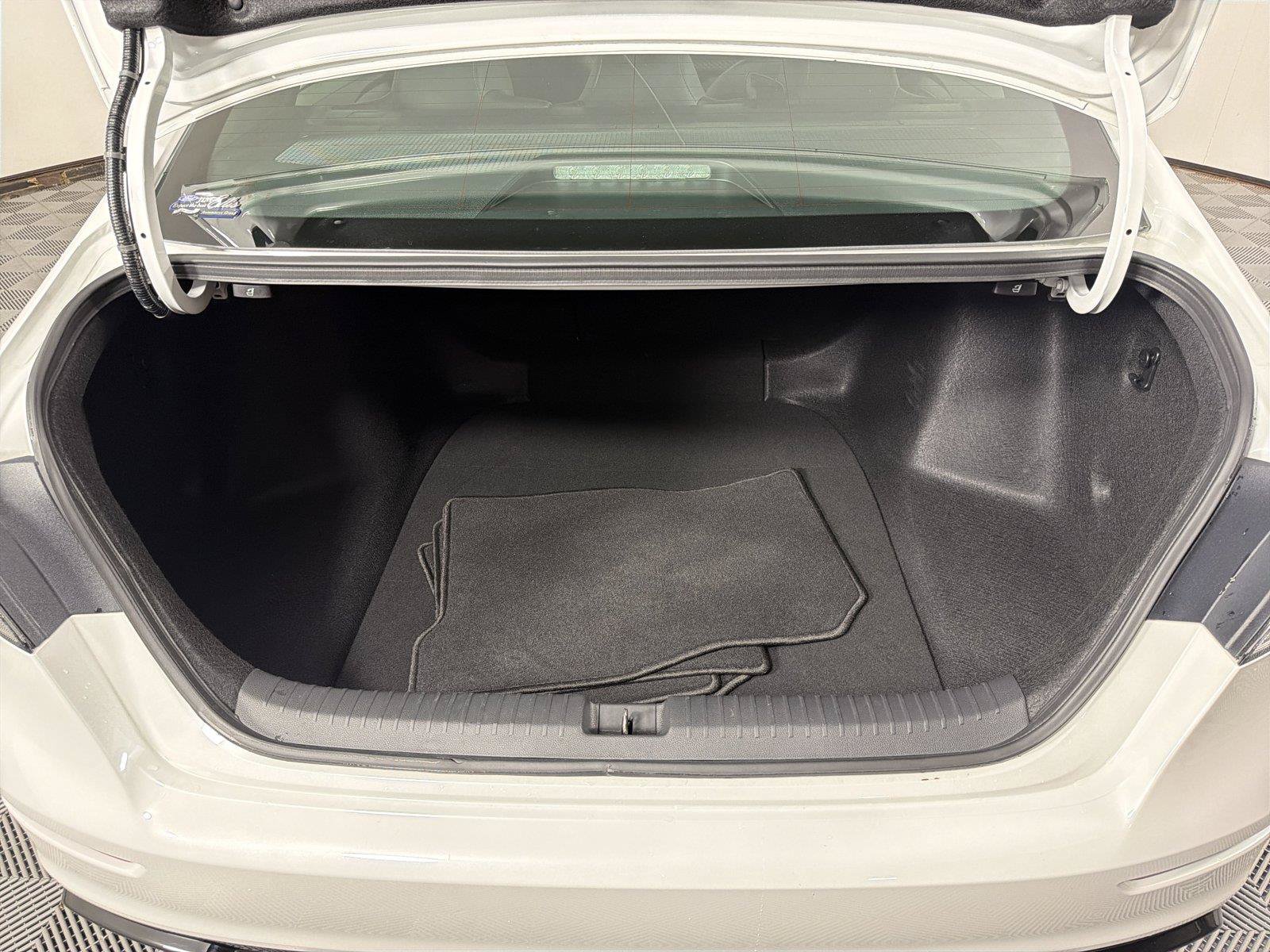 Used 2024 Honda Accord Sport image 18