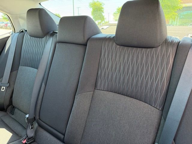 Used 2025 Toyota Camry LE image 19