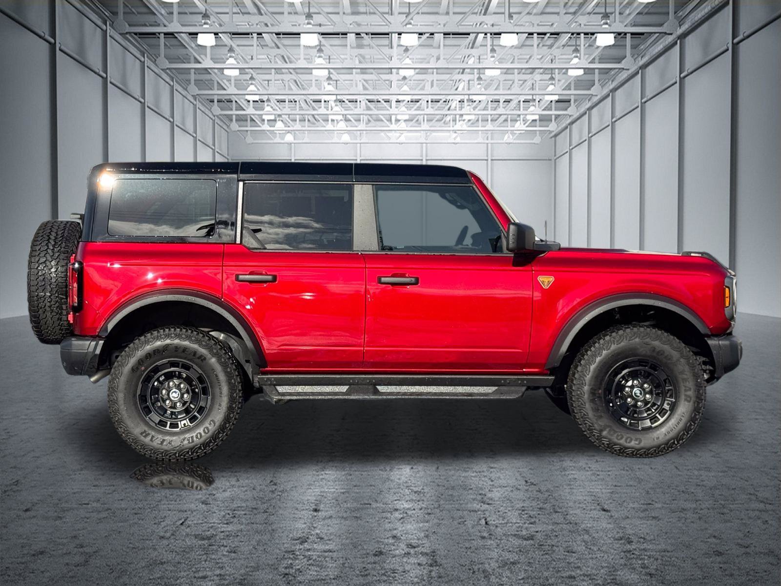 Certified 2026 Ford Bronco Badlands AWD/4WD image 5