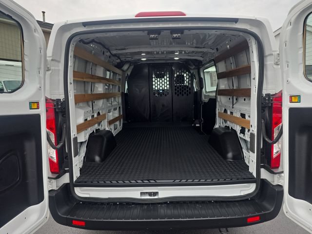 Certified 2025 Ford Transit 250 Low Roof w/ Exterior Upgrade Package RWD image 17