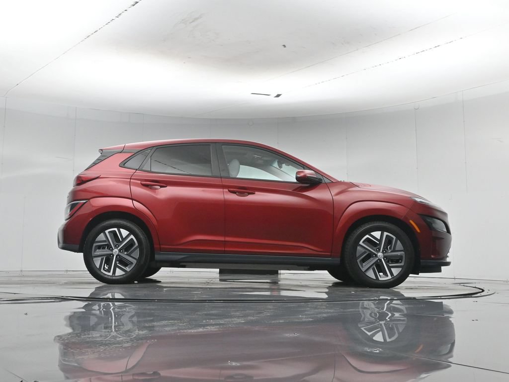 Used 2023 Hyundai Kona SEL FWD image 8