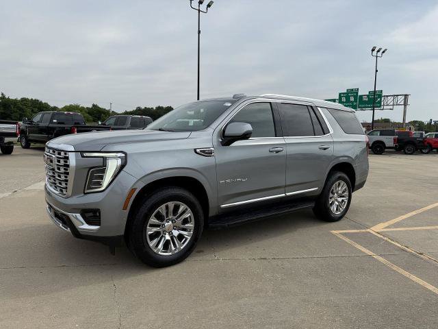 Used 2025 GMC Yukon Denali AWD/4WD image 4