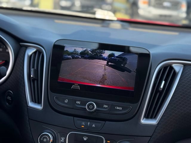 Used 2020 Chevrolet Malibu RS w/ LPO, Convenience Package 2 FWD video 2