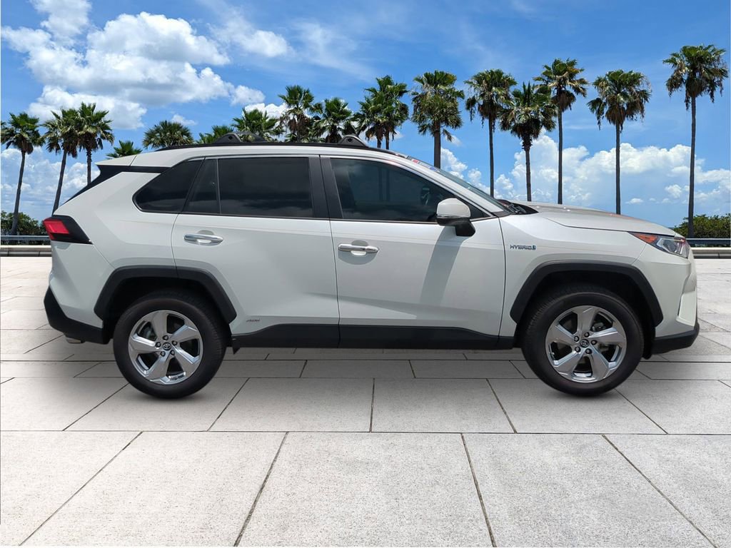 Used 2019 Toyota RAV4 Limited w/ Limited Grade Weather Package AWD/4WD image 8
