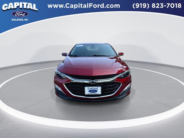 Used 2021 Chevrolet Malibu RS FWD image 3