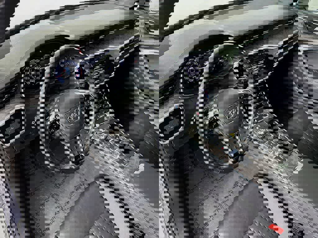 Used 2024 Audi A6 Premium Plus image 9