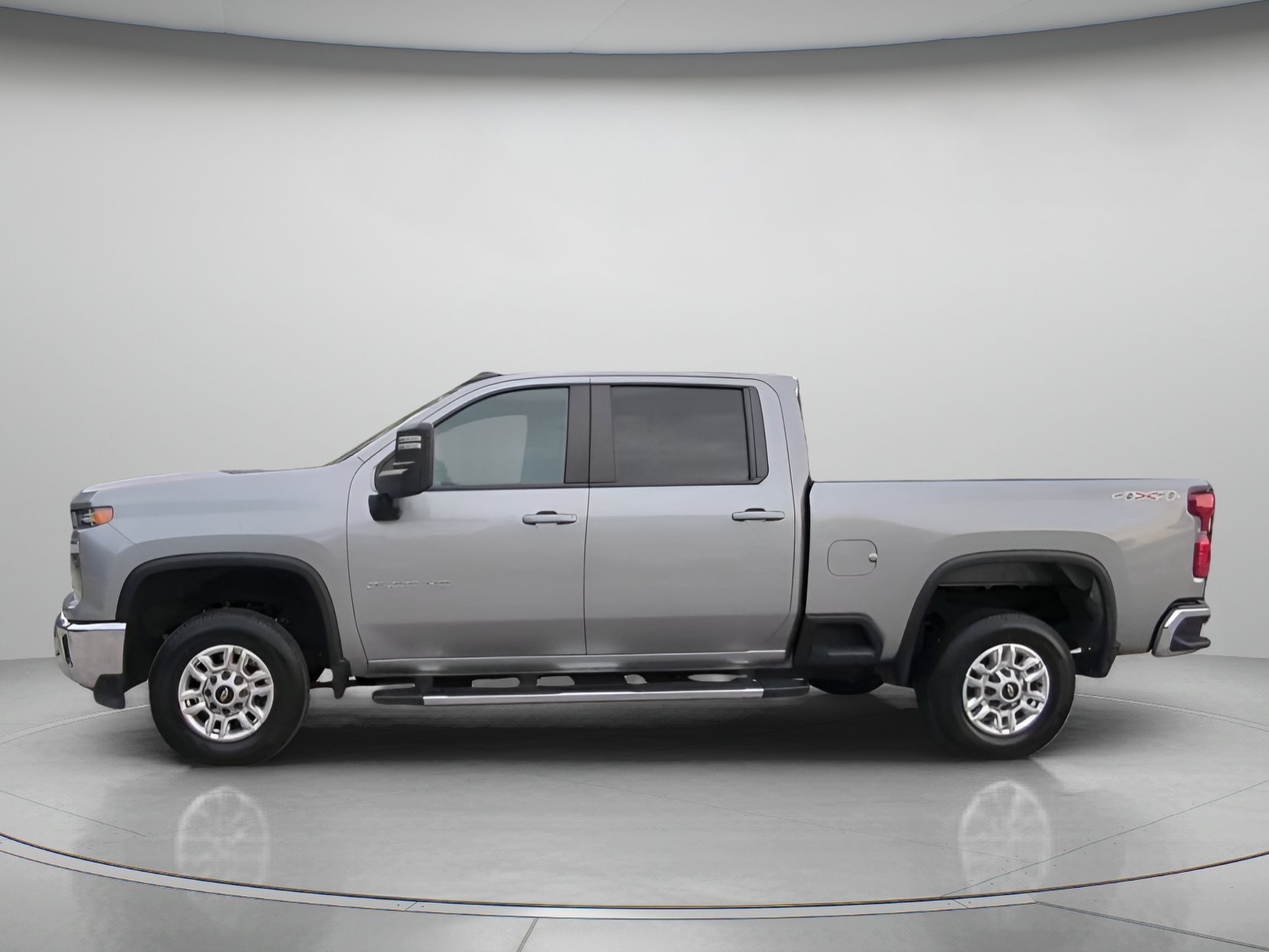 Used 2025 Chevrolet Silverado 2500 LT w/ Convenience Package AWD/4WD image 16