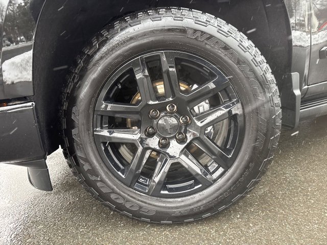 Used 2025 Chevrolet Silverado 1500 High Country w/ Midnight Edition image 13