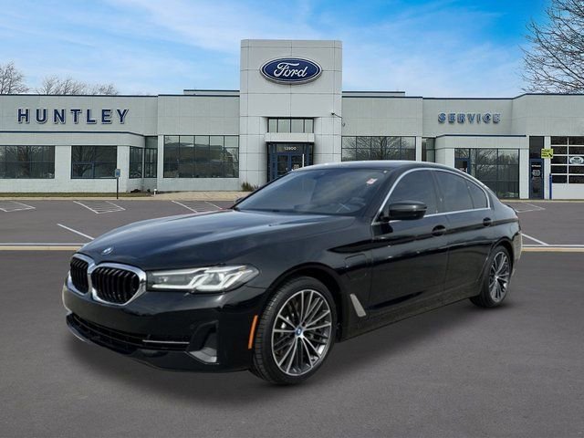Used 2023 BMW 530e xDrive w/ Premium Package
