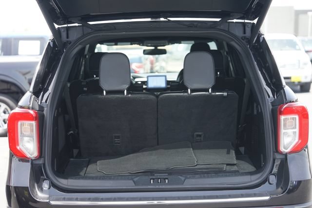Certified 2020 Ford Explorer Limited w/ Class III Trailer Tow Package RWD image 33