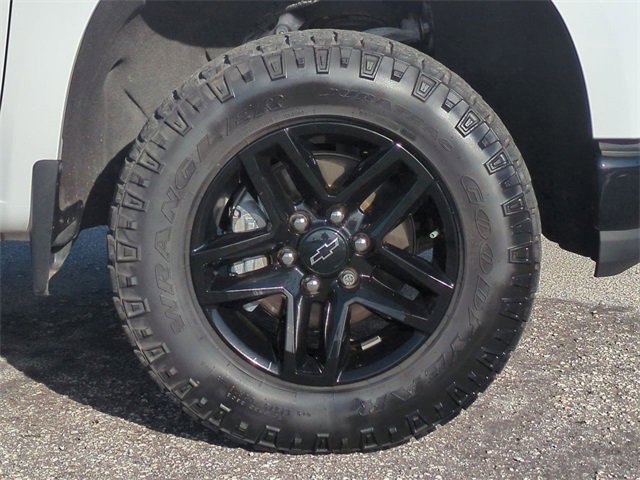 Used 2021 Chevrolet Silverado 1500 LT Trail Boss image 11