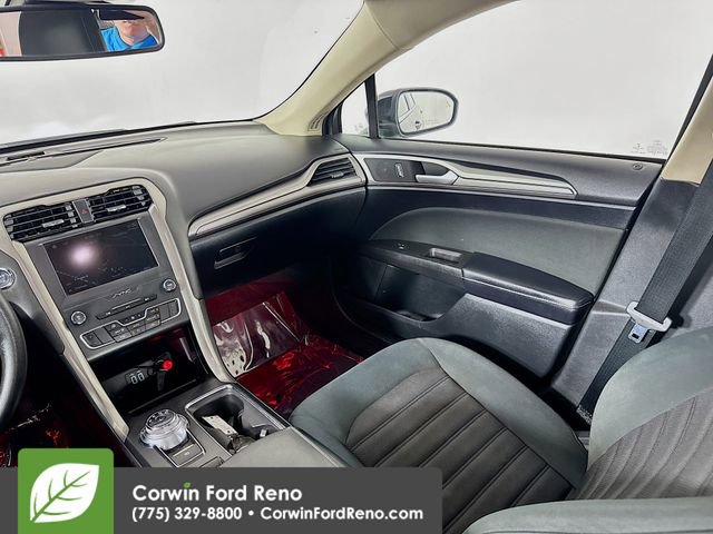 Certified 2019 Ford Fusion SE image 23