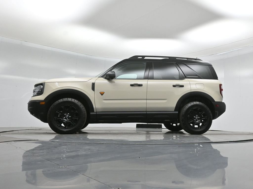 Certified 2025 Ford Bronco Sport Badlands image 24