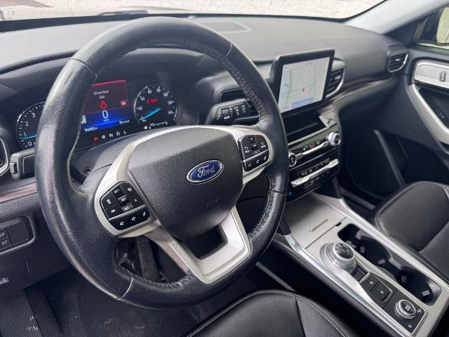 Certified 2022 Ford Explorer Limited w/ Equipment Group 301A AWD/4WD image 33