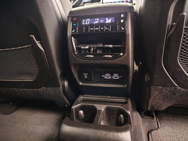 Used 2022 Jeep Grand Cherokee L Limited AWD/4WD image 32