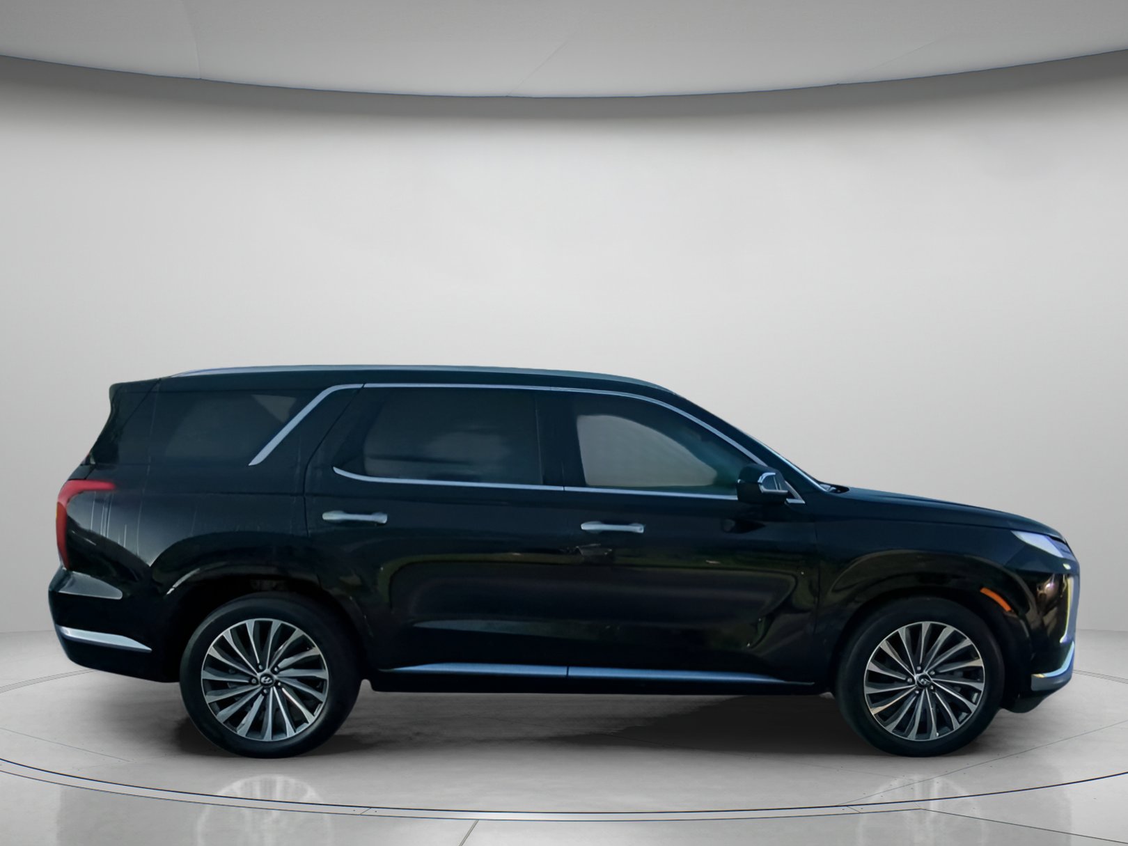 Used 2025 Hyundai Palisade Calligraphy FWD image 32