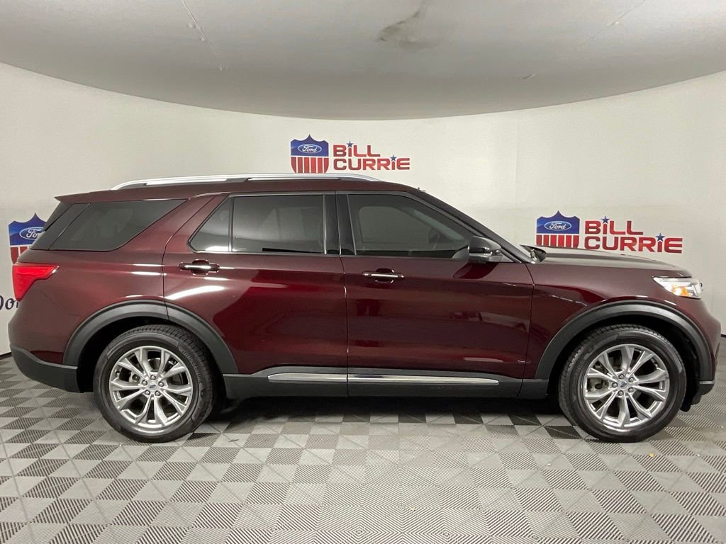 Certified 2022 Ford Explorer Limited w/ Equipment Group 301A RWD image 2