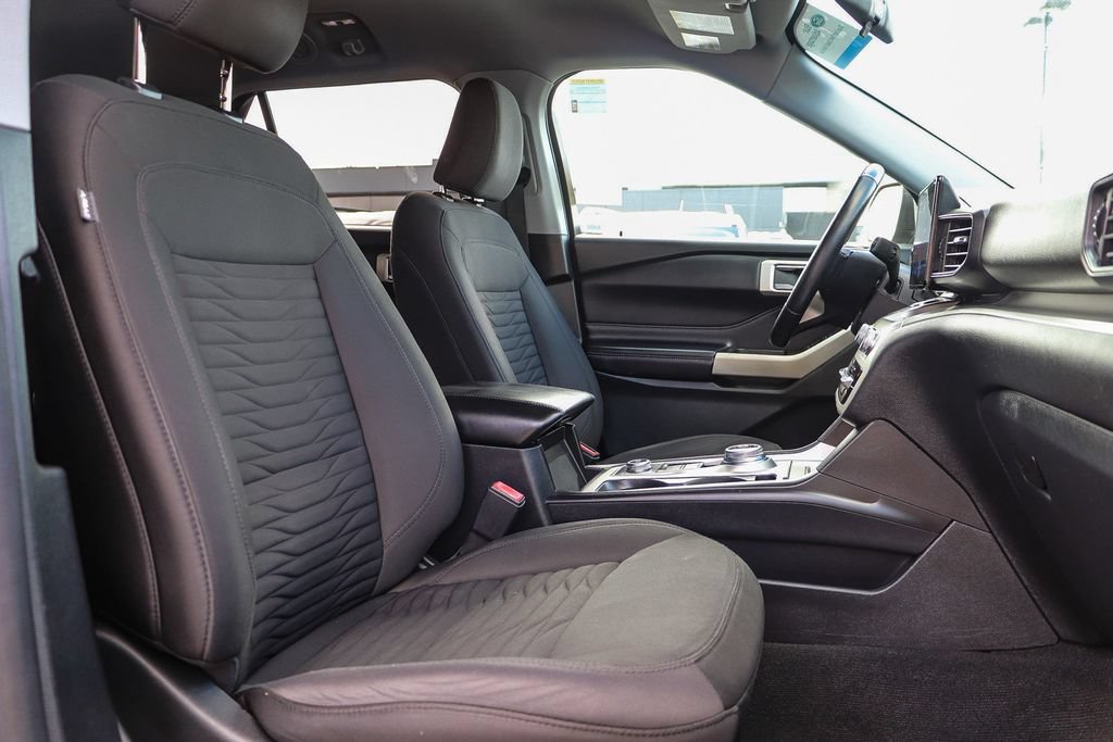 Certified 2021 Ford Explorer XLT AWD/4WD image 21